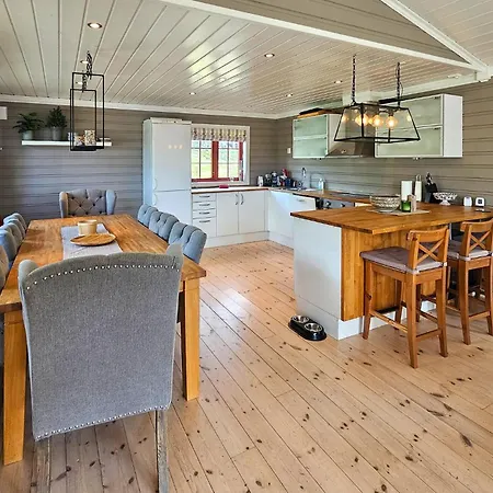 Ferienhaus Gorgeous In With Sauna *